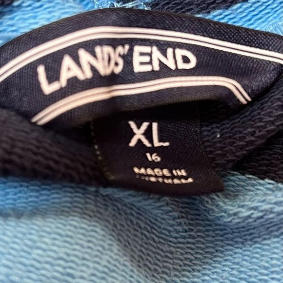 Kids Lands’ End hoodie - Picture 5 of 6